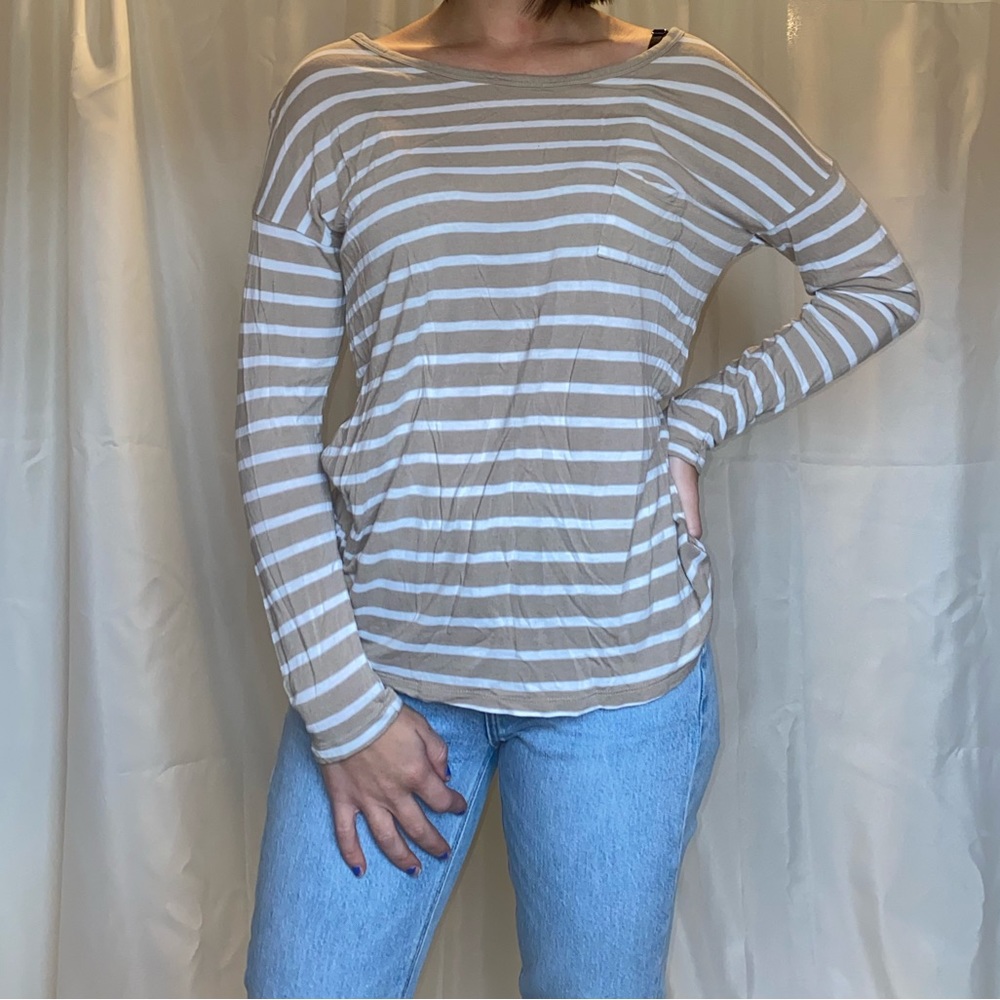 Old Navy Size M Long sleeve